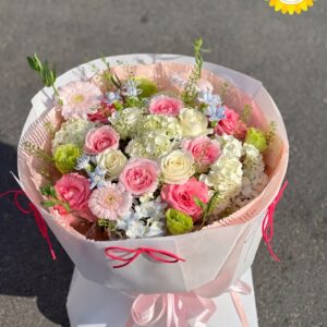 Bó hoa hồng kết hợp cẩm tú cầu pastel thanh lịch