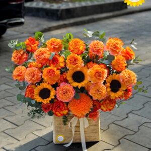 Giỏ Hoa Hướng Dương Hoa Hồng Cam Cháy Cúc Mẫu Đơn
