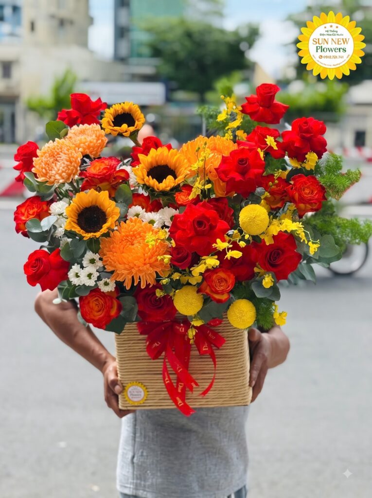 Giỏ hoa hướng dương kết hợp hồng đỏ và cúc mẫu đơn rực rỡ
