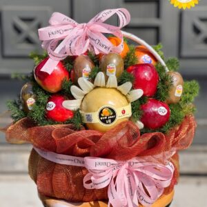 Giỏ trái cây lê vàng táo đỏ và kiwi nhập khẩu cao cấp