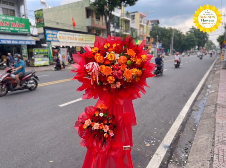 Kệ hoa khai giảng 2 tầng