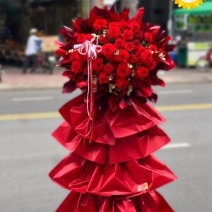 Kệ hoa khai trương đỏ rực rỡ hồng phát