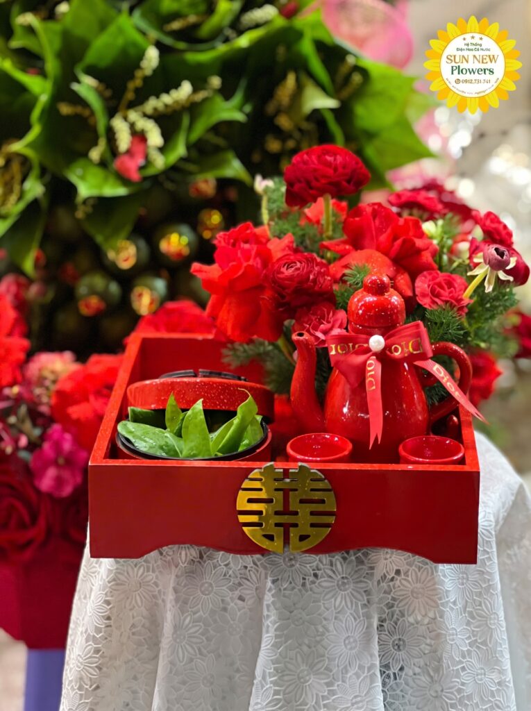 Tráp ăn hỏi trà rượu hoa hồng đỏ truyền thống