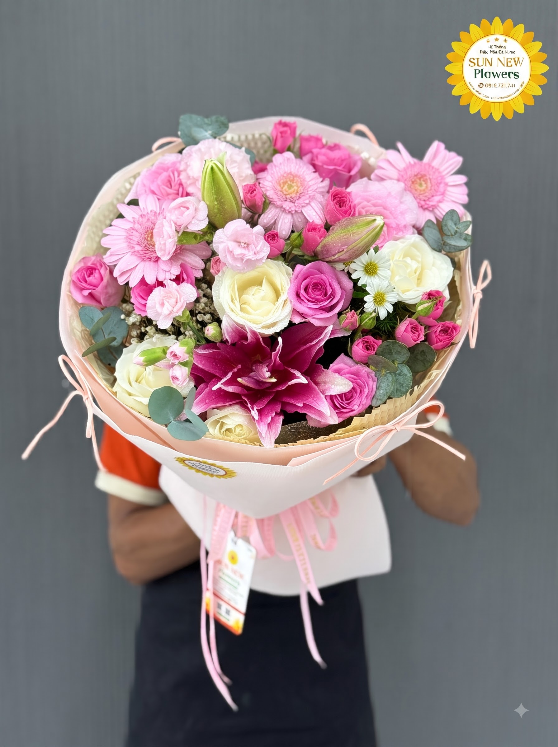 Bó hoa ly hồng mix hoa hồng và cúc đồng tiền – BH098