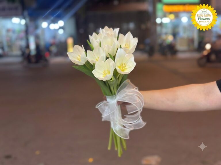 Hoa cưới tulip cao cấp – Vẻ đẹp tinh khôi thoát tục